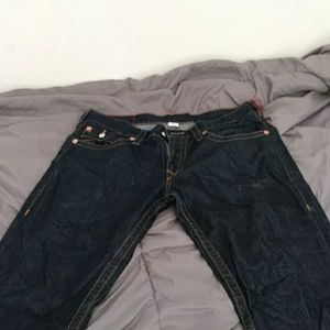 I am selling true religion jeans